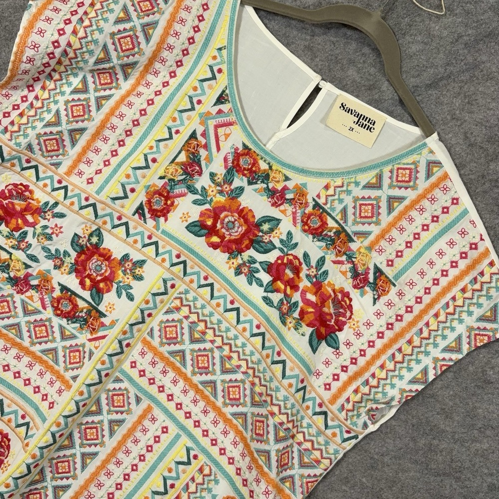 Savanna Jane Blouse Womens 2X White Embroidered Floral Geometric